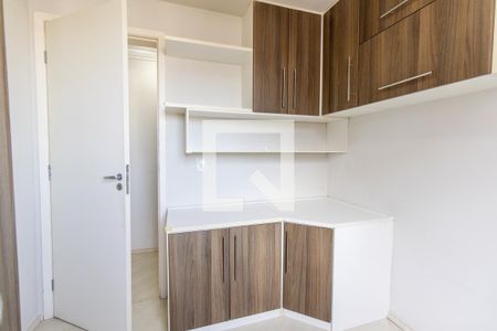Quarto 1 de apartamento para alugar com 3 quartos, 94m² em Campo Comprido, Curitiba
