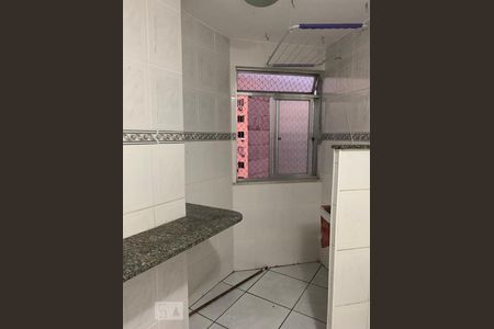 Cozinha de apartamento para alugar com 2 quartos, 55m² em Jacarepaguá, Rio de Janeiro