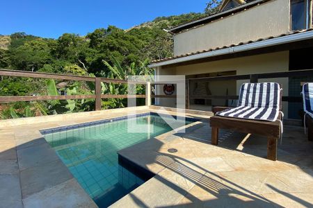 Casa para alugar com 180m², 2 quartos e 3 vagas Casa para alugar com 180m², 2 quartos e 3 vagasPiscina