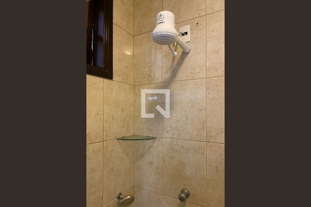 Casa para alugar com 180m², 2 quartos e 3 vagas Casa para alugar com 180m², 2 quartos e 3 vagasBanheiro da suíte 2