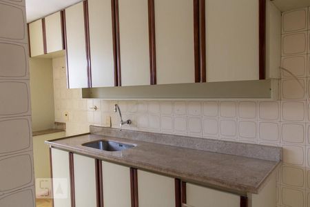 Apartamento à venda com 79m², 2 quartos e 1 vagaCozinha