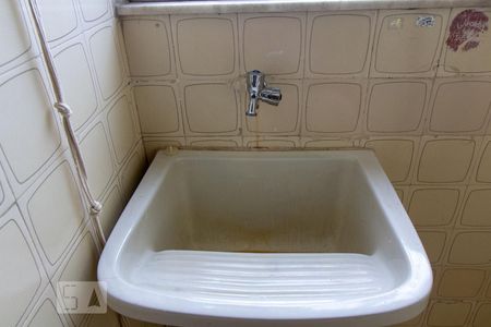 Apartamento à venda com 79m², 2 quartos e 1 vagaÁrea de Serviço