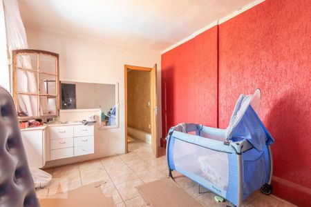 Suíte  de casa à venda com 2 quartos, 150m² em Jardim das Camélias, São Paulo