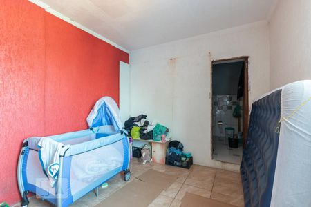 Suíte  de casa à venda com 2 quartos, 150m² em Jardim das Camélias, São Paulo