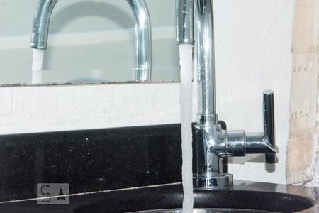 Lavabo de apartamento para alugar com 2 quartos, 112m² em Recanto Morumbi, São Paulo