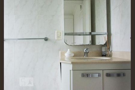 Banheiro Suite 1 de apartamento para alugar com 2 quartos, 112m² em Recanto Morumbi, São Paulo