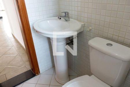 Apartamento à venda com 120m², 3 quartos e 3 vagas Apartamento à venda com 120m², 3 quartos e 3 vagasBanheiro Social