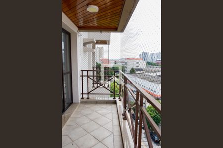 Apartamento à venda com 120m², 3 quartos e 3 vagas Apartamento à venda com 120m², 3 quartos e 3 vagasSacada