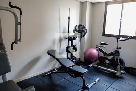 Apartamento à venda com 120m², 3 quartos e 3 vagas Apartamento à venda com 120m², 3 quartos e 3 vagasÁrea comum - Academia