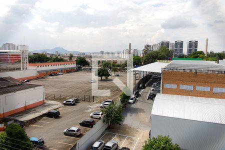 Apartamento à venda com 120m², 3 quartos e 3 vagas Apartamento à venda com 120m², 3 quartos e 3 vagasVista da Sacada