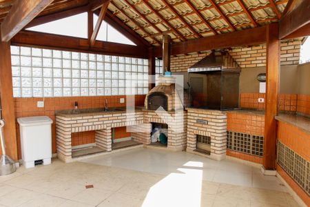 Apartamento à venda com 120m², 3 quartos e 3 vagas Apartamento à venda com 120m², 3 quartos e 3 vagasÁrea comum - Churrasqueira