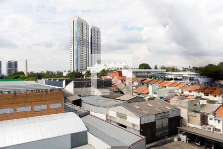 Apartamento à venda com 120m², 3 quartos e 3 vagas Apartamento à venda com 120m², 3 quartos e 3 vagasVista da Sacada