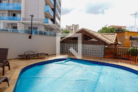 Apartamento à venda com 120m², 3 quartos e 3 vagas Apartamento à venda com 120m², 3 quartos e 3 vagasÁrea comum - Piscina