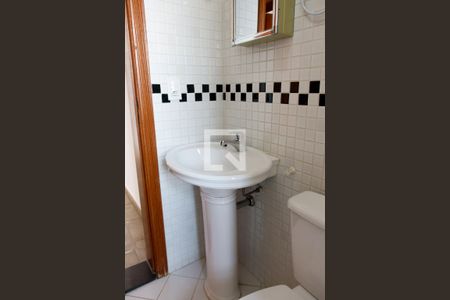 Apartamento à venda com 120m², 3 quartos e 3 vagas Apartamento à venda com 120m², 3 quartos e 3 vagasBanheiro Social