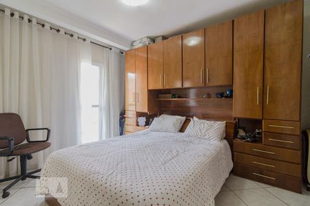 Apartamento à venda com 144m², 2 quartos e 2 vagas Apartamento à venda com 144m², 2 quartos e 2 vagasQuarto 02 com Suíte