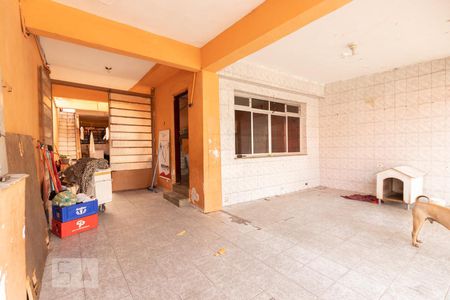 Casa à venda com 352m², 3 quartos e 3 vagas Casa à venda com 352m², 3 quartos e 3 vagasGaragem