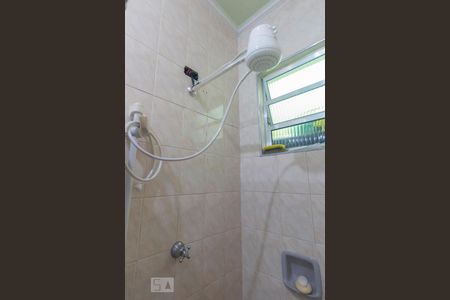 Casa à venda com 120m², 3 quartos e 3 vagasBanheiro - Quarto 2