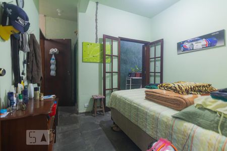 Casa à venda com 120m², 3 quartos e 3 vagasQuarto 2