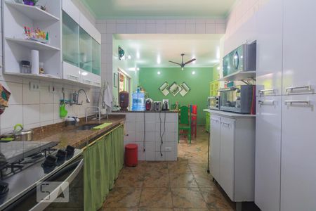 Casa à venda com 120m², 3 quartos e 3 vagasCozinha