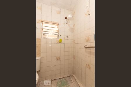 Casa à venda com 70m², 2 quartos e 3 vagas Casa à venda com 70m², 2 quartos e 3 vagasBanheiro casa 2