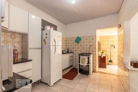 Casa à venda com 70m², 2 quartos e 3 vagas Casa à venda com 70m², 2 quartos e 3 vagasCozinha casa 2