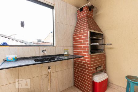 Casa à venda com 70m², 2 quartos e 3 vagas Casa à venda com 70m², 2 quartos e 3 vagasChurrasqueira casa 1
