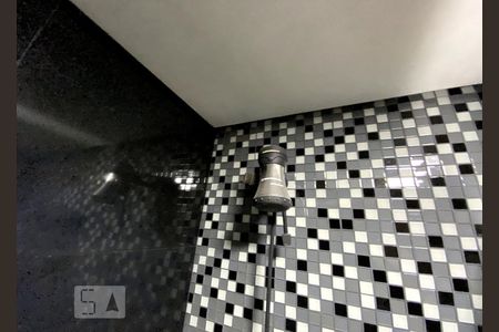Chuveiro de kitnet/studio para alugar com 1 quarto, 35m² em Boa Vista, Novo Hamburgo