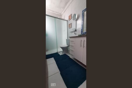 Casa à venda com 133m², 3 quartos e 3 vagas Casa à venda com 133m², 3 quartos e 3 vagasBanheiro