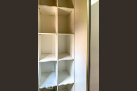 Quarto 1 - Armários de apartamento para alugar com 3 quartos, 67m² em Vila Augusta, Guarulhos