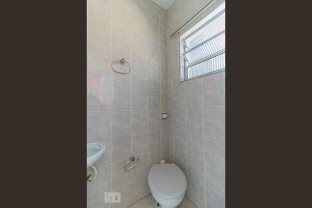 Lavabo de casa para alugar com 2 quartos, 45m² em Parque Boturussu, São Paulo