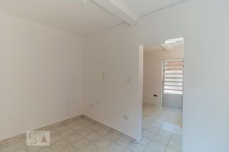 Sala de casa para alugar com 2 quartos, 45m² em Parque Boturussu, São Paulo