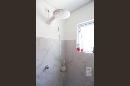 Casa à venda com 180m², 5 quartos e 2 vagasBanheiro da Suíte 2