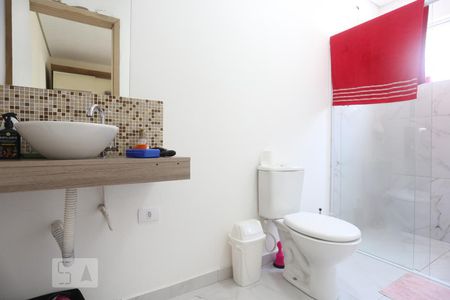 Casa à venda com 180m², 5 quartos e 2 vagasBanheiro da Suíte 2