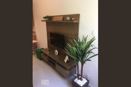 Sala de apartamento para alugar com 1 quarto, 35m² em Copacabana, Rio de Janeiro