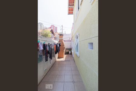 Casa à venda com 222m², 3 quartos e 5 vagasCorredor