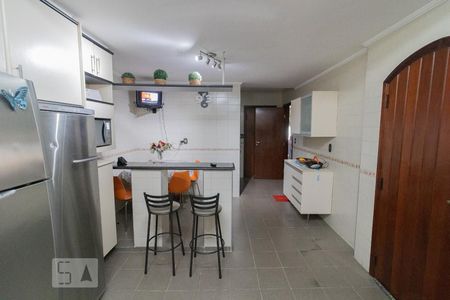 Casa à venda com 222m², 3 quartos e 5 vagasCozinha