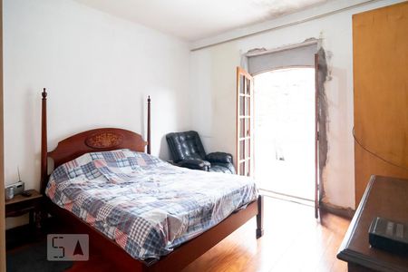 Apartamento à venda com 360m², 6 quartos e 5 vagas Apartamento à venda com 360m², 6 quartos e 5 vagasQuarto 1