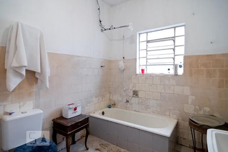 Apartamento à venda com 360m², 6 quartos e 5 vagas Apartamento à venda com 360m², 6 quartos e 5 vagasBanheiro Social