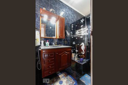 Casa à venda com 189m², 3 quartos e 2 vagas Casa à venda com 189m², 3 quartos e 2 vagasBanheiro da Suíte 2