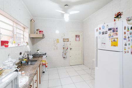 Casa à venda com 189m², 3 quartos e 2 vagas Casa à venda com 189m², 3 quartos e 2 vagasCozinha