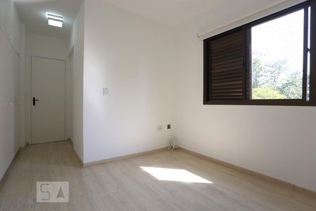 Apartamento à venda com 95m², 3 quartos e 2 vagasSuíte