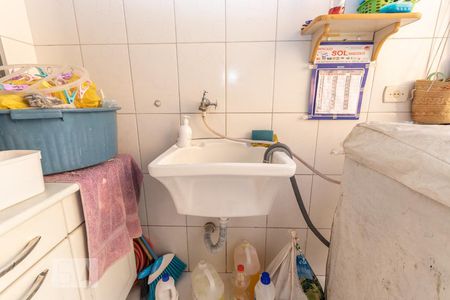 Casa à venda com 240m², 3 quartos e sem vaga Casa à venda com 240m², 3 quartos e sem vagaÁrea de serviço
