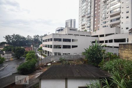 Casa para alugar com 3 quartos, 130m² em Parque Reboucas, São Paulo