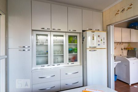 Casa à venda com 550m², 5 quartos e 6 vagasCozinha