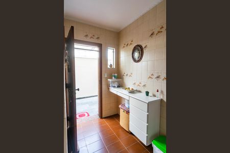 Casa à venda com 550m², 5 quartos e 6 vagasÁrea de Serviço