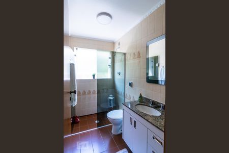 Casa à venda com 550m², 5 quartos e 6 vagasBanheiro