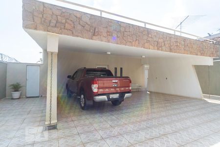 Casa à venda com 550m², 5 quartos e 6 vagasGaragem