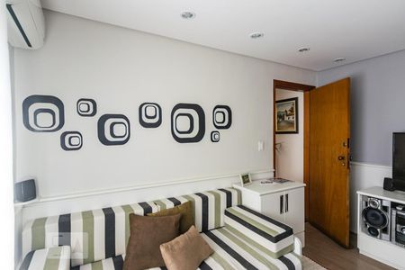 Casa à venda com 550m², 5 quartos e 6 vagasQuarto