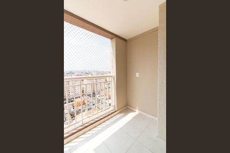 Varanda de apartamento para alugar com 2 quartos, 52m² em Vila Galvão, Guarulhos