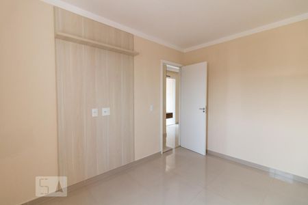 Quarto 1 de apartamento para alugar com 2 quartos, 52m² em Vila Galvão, Guarulhos